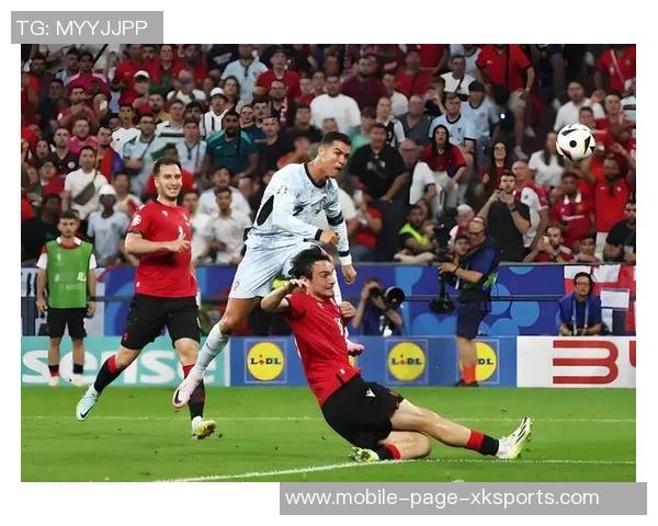 C罗生涯进球将破千亚马尔需再战20年追赶传奇足迹 C罗生涯进球将破千亚马尔需再战20年追赶传奇足迹